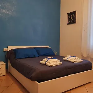 Liluna Italy